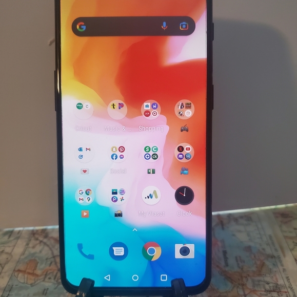 OnePlus 6t, 256 GB 6Ram - Picture 2 of 4